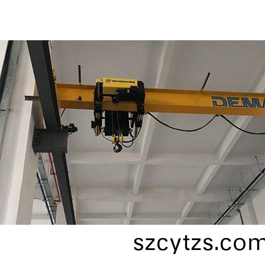 單樑起(qi)重機廠傢